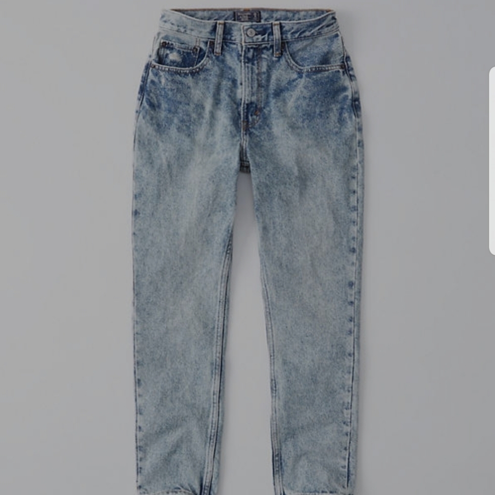 🎀 Abercrombie & Fitch jeans